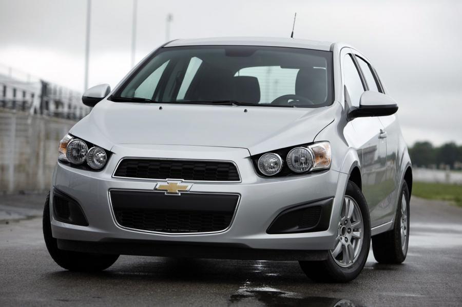  Chevrolet Sonic 2012 года  (фото 8 из 66)